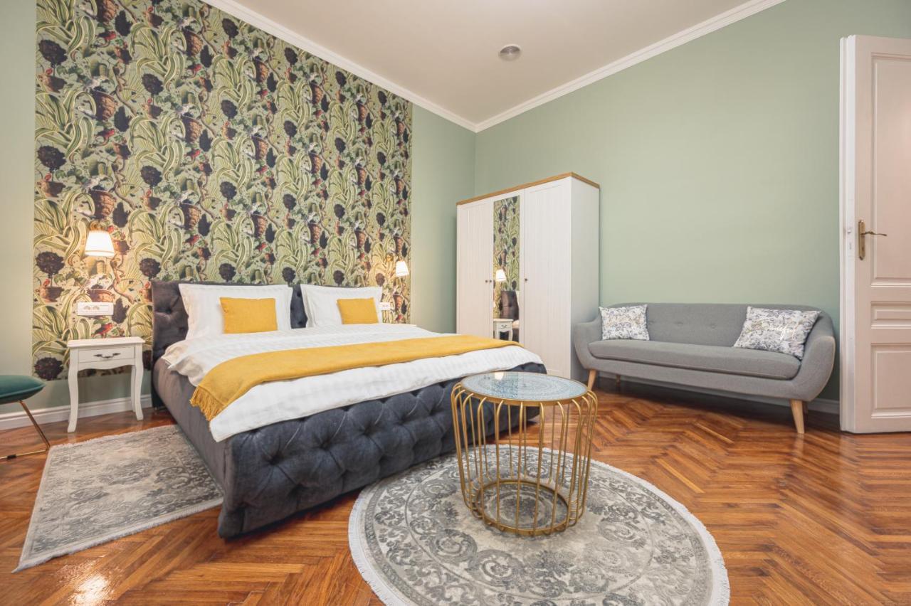 Central Park Apartments Oradea Eksteriør bilde