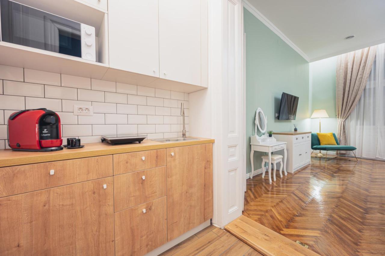 Central Park Apartments Oradea Eksteriør bilde